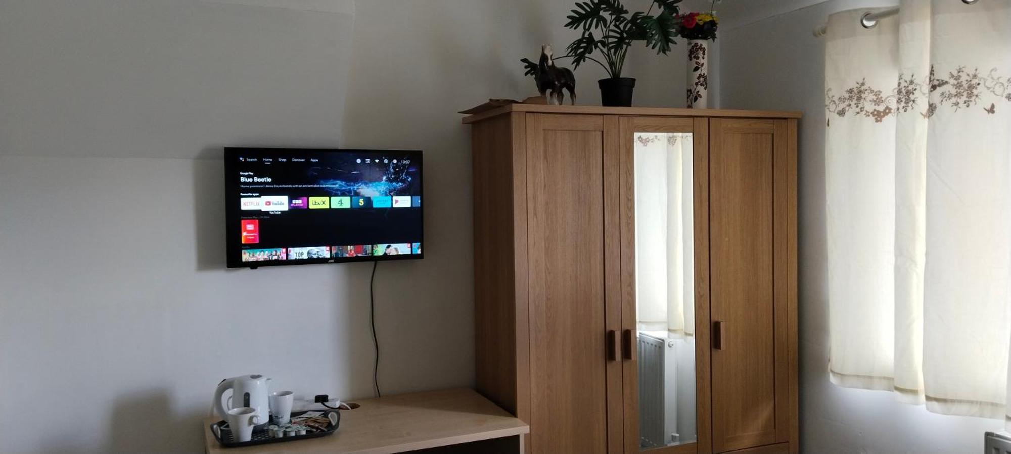 White House Ensuite Double Bedroom Warrington  Exterior photo